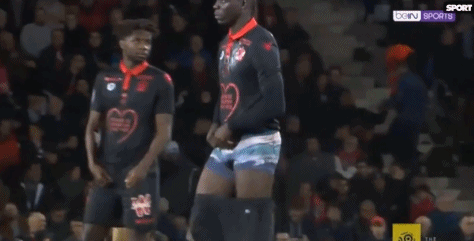 泰州队巴特“苏超”夺冠后缅怀父亲：我还在这条路上努力着